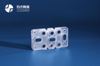 國內藍寶石加工廠家有哪些 國內藍寶石加工廠家有哪些