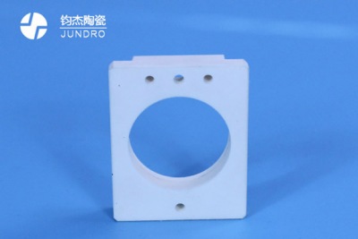 氮化鋁陶瓷和氧化鋁陶瓷的區別 氮化鋁陶瓷和氧化鋁陶瓷的區別