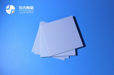 氮化鋁陶瓷電路板的優點 氮化鋁陶瓷電路板的優點