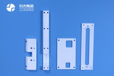 工業(yè)氧化鋯陶瓷有哪些特點