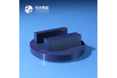 氮化硅陶瓷與其他材料相比加工精度如何? 氮化硅陶瓷與其他材料相比加工精度如何?